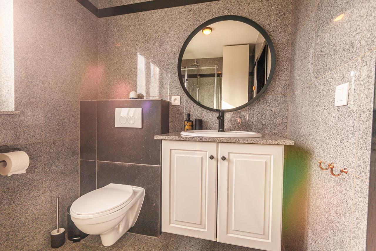 Luxury Suites Boutique By Rikas Hotels Anversa Esterno foto