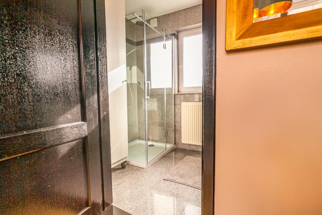 Luxury Suites Boutique By Rikas Hotels Anversa Esterno foto